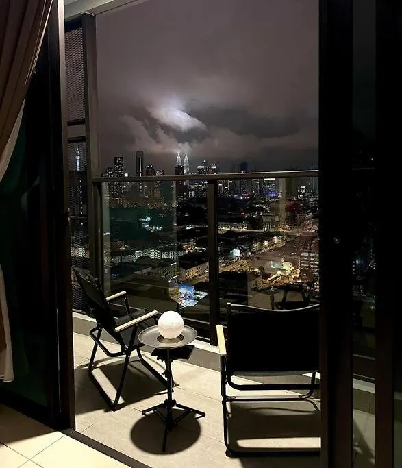 Klcc & Trx City View Trion@Kl Kuala Lumpur Ma­lay­sia